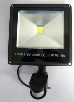 Vysiace svetlá, lampy - HAL-LED 30W SVIETIDLO + R / DUSK DETEKTOR