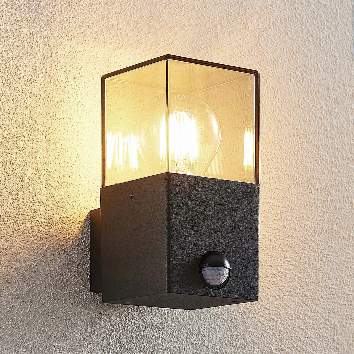 Vonkajšie fasádne svietidlo - Lucande External Sconce Keke A ++ IP44