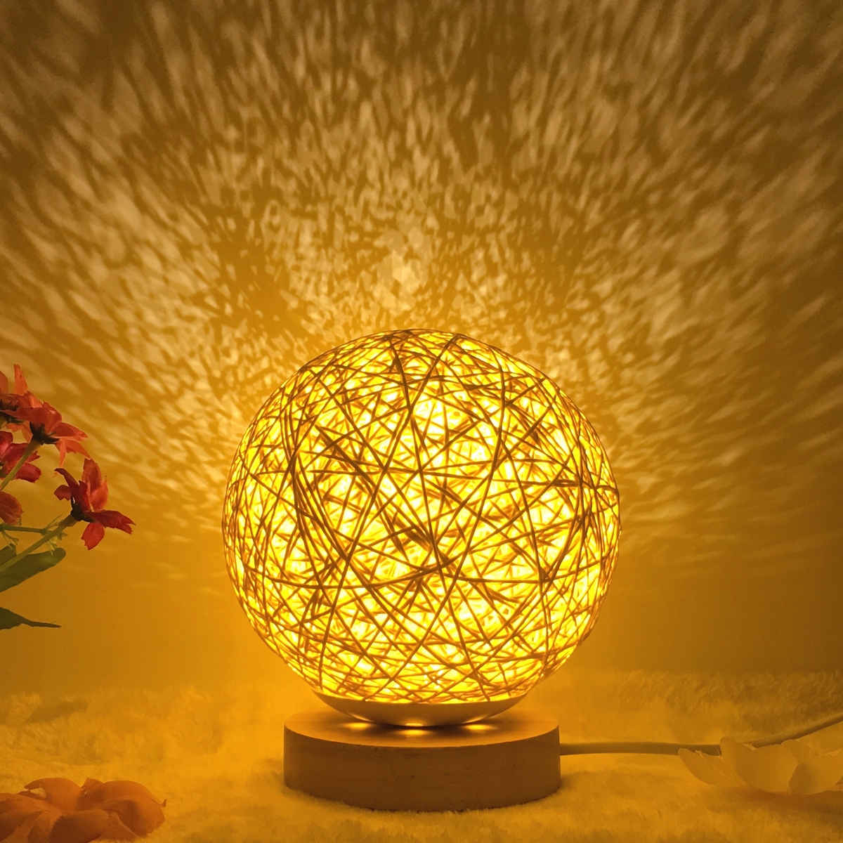 Jediná taká žltá ratanová nočná lampa na Allegro